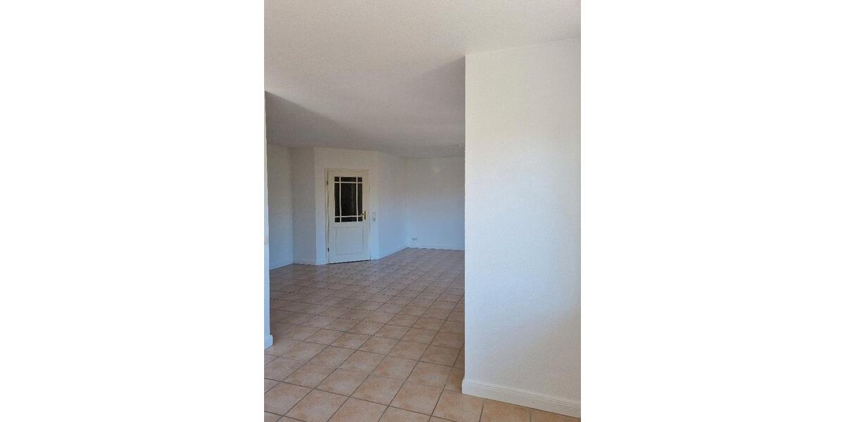 Erdgeschoßwohnung Flensburg Altstadt - 3 Zimmer, 100 m&sup2;, 950&euro; | Angebot:26412550