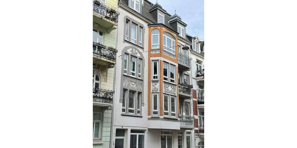 Etagenwohnung Flensburg Westliche Höhe - 5.5 Zimmer, 140 m&sup2;, 1.115&euro; | Angebot:25598993