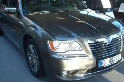 Lancia Thema 14.000 km 29.888 &euro; Flensburg 24941