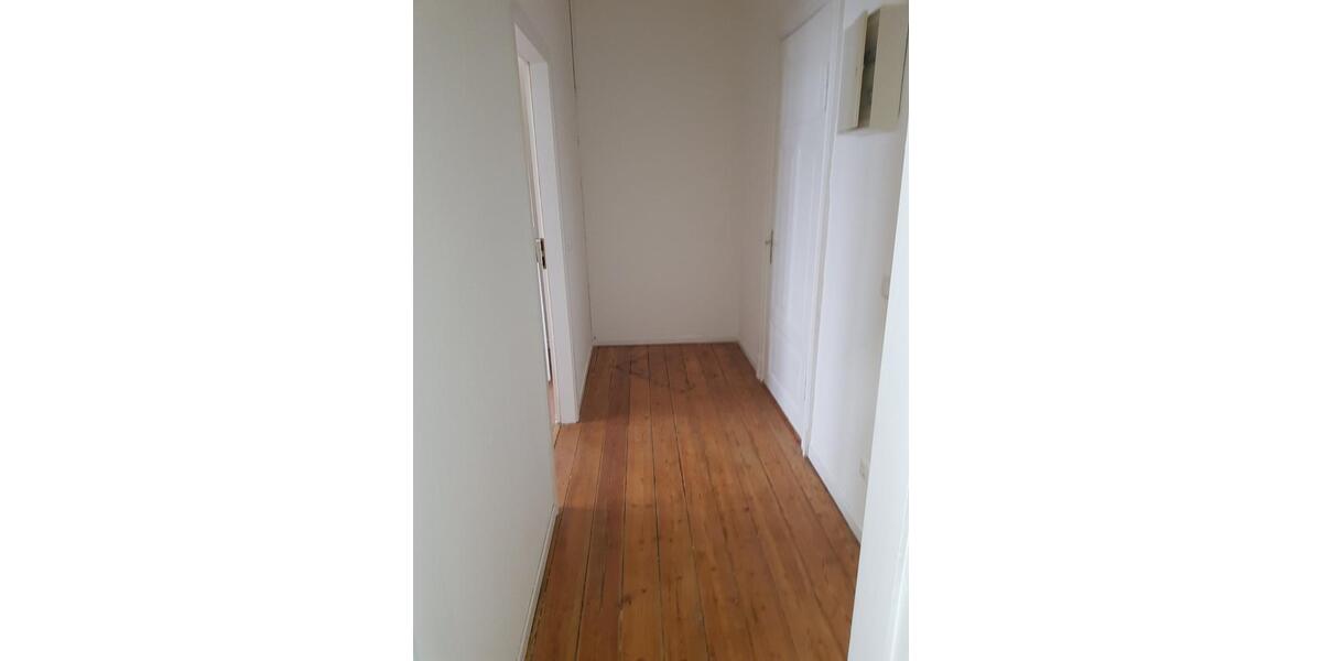 Dachgeschoßwohnung Flensburg Altstadt - 3 Zimmer, 66 m&sup2;, 670&euro; | Angebot:25075290