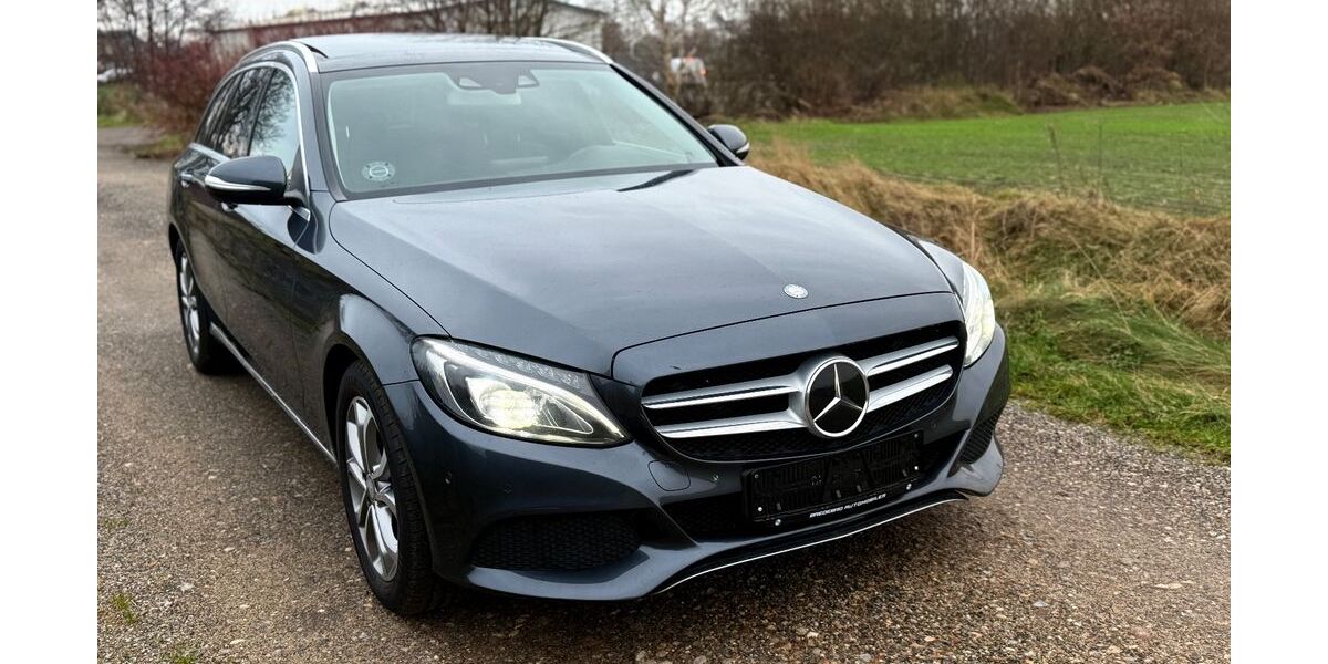 Mercedes-Benz C 220 218.000 km 11.999 &euro; Flensburg 24941
