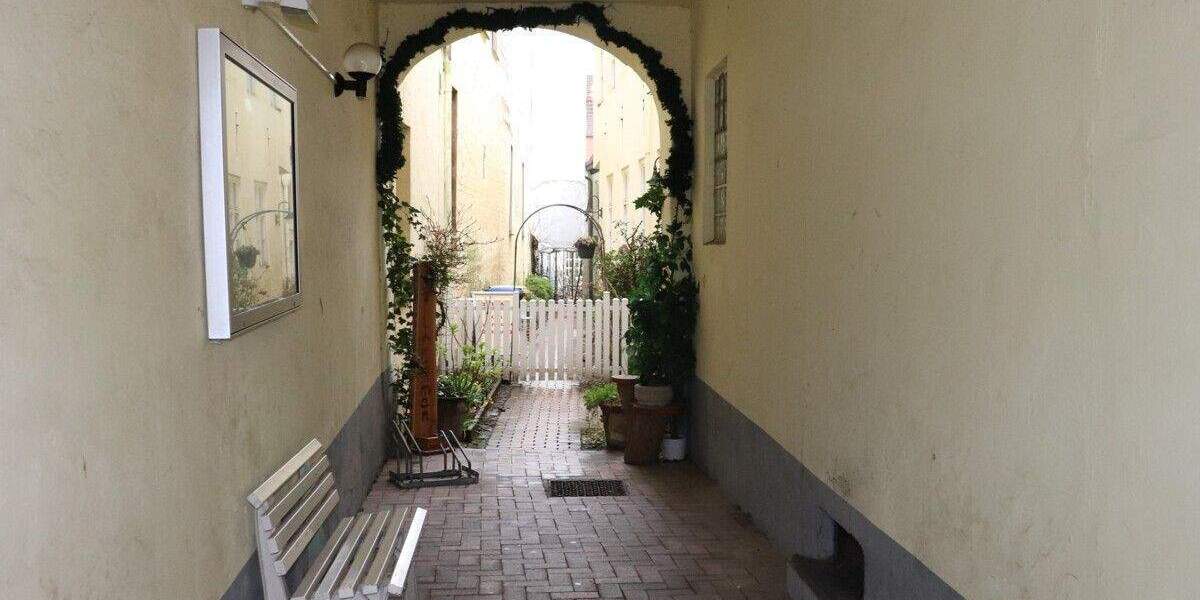 Gewerbeobjekt Flensburg Altstadt - 4 Zimmer, 121 m&sup2;, 1.250&euro; | Angebot:25796094