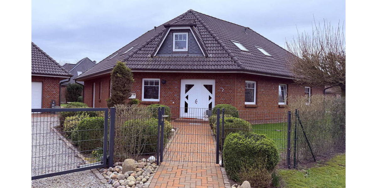 Einfamilienhaus Achtrup - 7 Zimmer, 241 m&sup2;, 499.000&euro; | Angebot:26027048