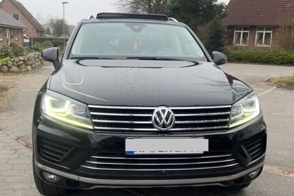 VW Touareg 224.000 km 15.400 &euro; Viöl 25884