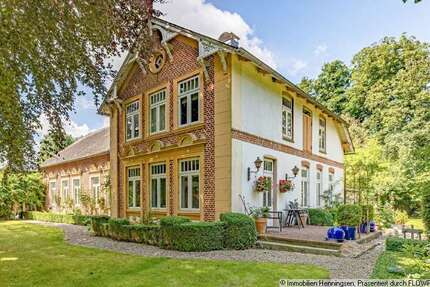 Haus Niesgrau - 10 Zimmer, 280 m&sup2;, 1.300.000&euro; | Angebot:25450464