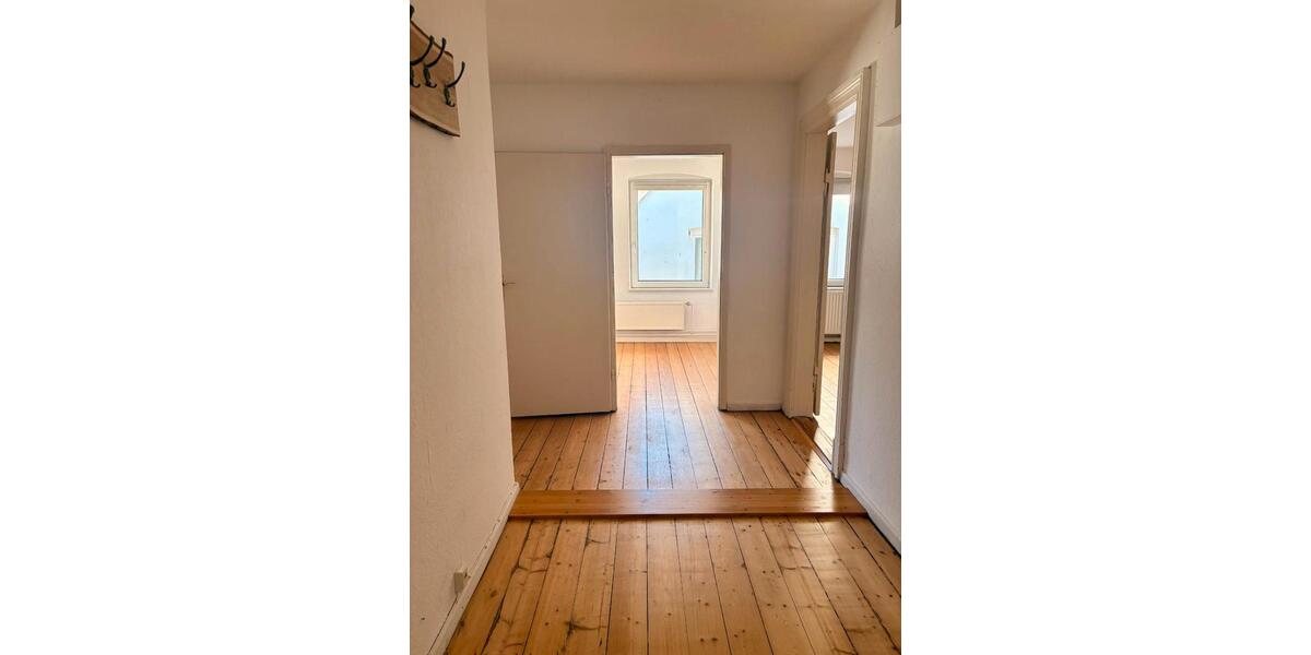 Dachgeschoßwohnung Flensburg Altstadt - 2.5 Zimmer, 57 m&sup2;, 522&euro; | Angebot:26619505
