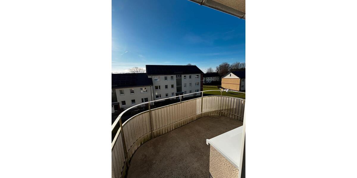 Etagenwohnung Flensburg Fruerlund - 3 Zimmer, 65 m&sup2;, 650&euro; | Angebot:25857144