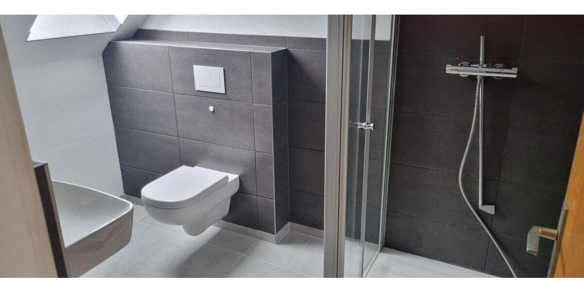 Mehrfamilienhaus, Wohnhaus Leck - 7 Zimmer, 170 m&sup2;, 370.000&euro; | Angebot:25724256