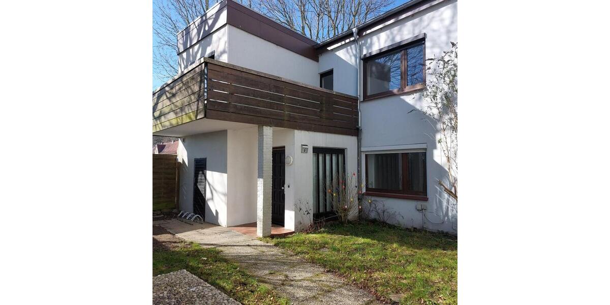 Etagenwohnung Flensburg - 5 Zimmer, 100 m&sup2;, 1.100&euro; | Angebot:25841223