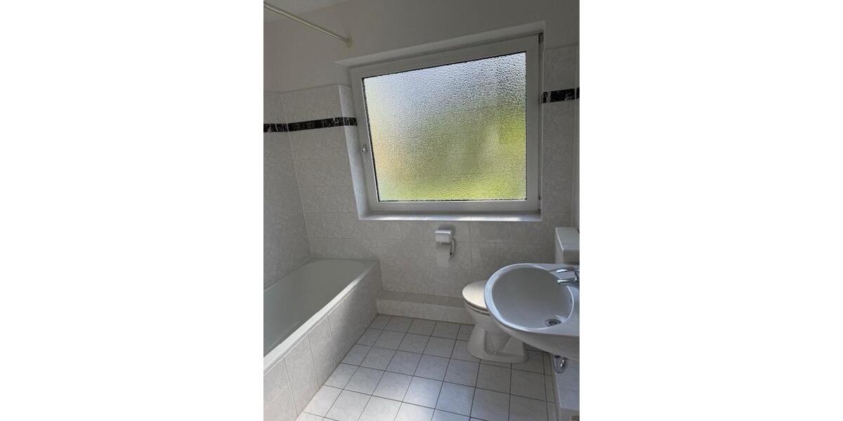 Erdgeschoßwohnung Glücksburg (Ostsee) - 4 Zimmer, 92 m&sup2;, 1.400&euro; | Angebot:26633863
