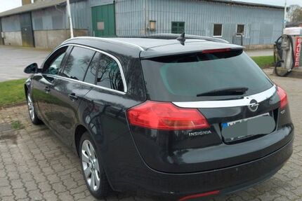 Opel Insignia 295.000 km 4.100 &euro; Leck 25917