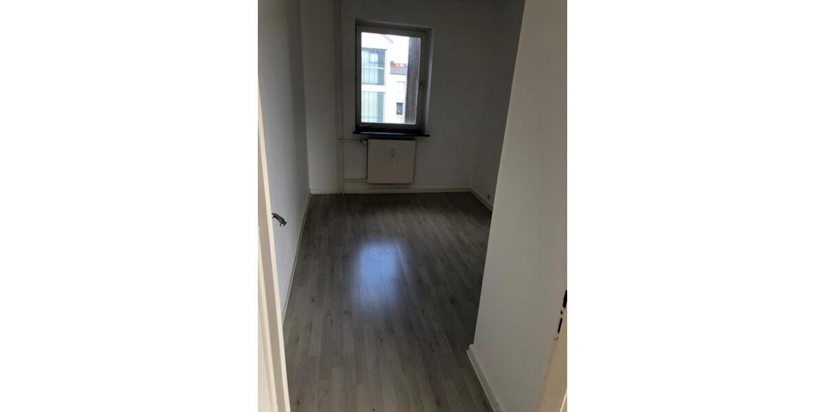 Etagenwohnung Flensburg - 2 Zimmer, 35 m&sup2;, 501&euro; | Angebot:25867513