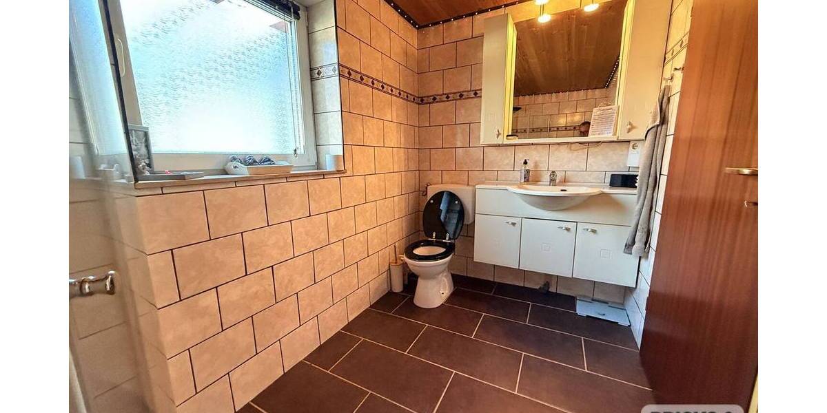 Einfamilienhaus Westre - 6 Zimmer, 200 m&sup2;, 179.000&euro; | Angebot:25686083