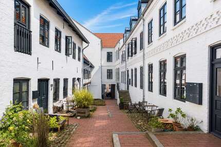 Haus Flensburg Altstadt - 31 Zimmer, 962 m&sup2;, 3.100.000&euro; | Angebot:27005178