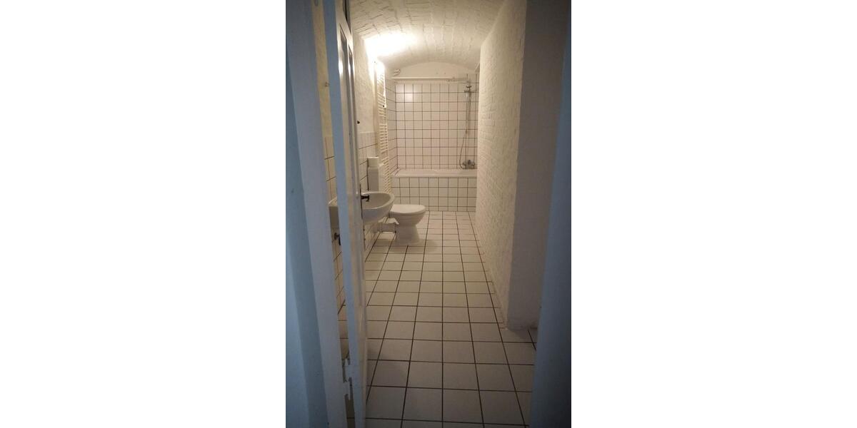 Etagenwohnung Flensburg Altstadt - 3 Zimmer, 81 m&sup2;, 680&euro; | Angebot:25940786