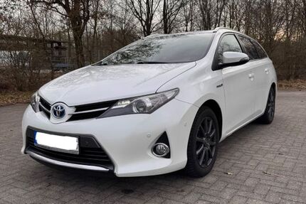 Toyota Auris Touring Sports 155.000 km 10.500 &euro; Handewitt 24976