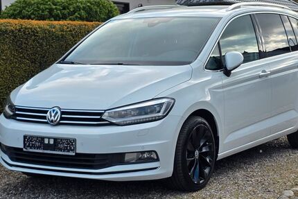 VW Touran 252.000 km 12.900 &euro; Langballig 24977