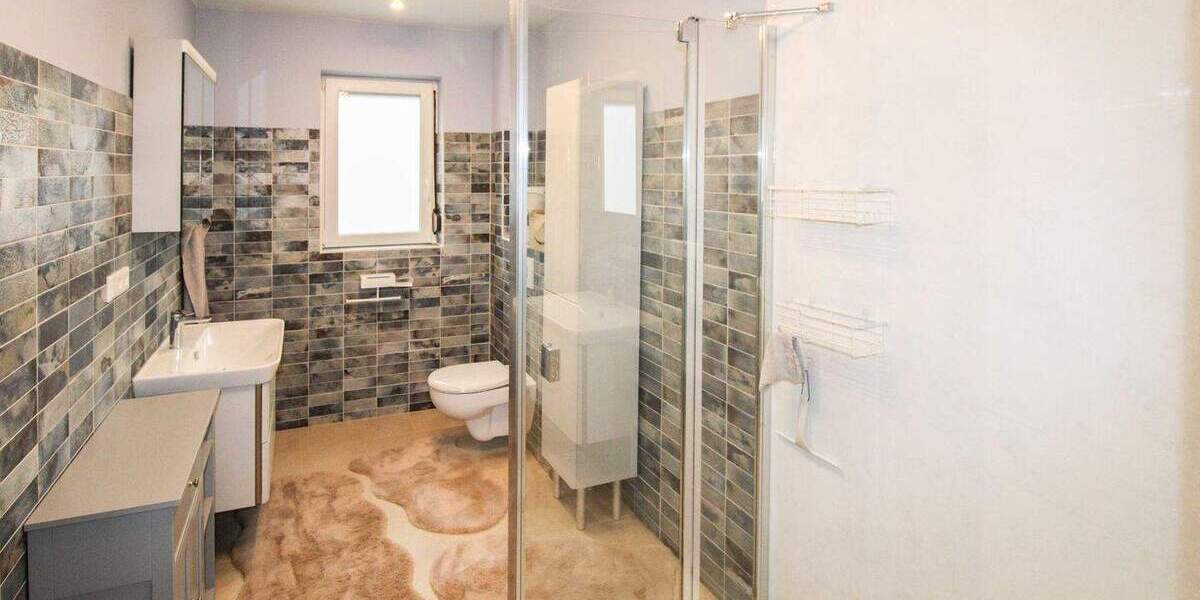 Einfamilienhaus Stolk - 6 Zimmer, 419.000&euro; | Angebot:25718971