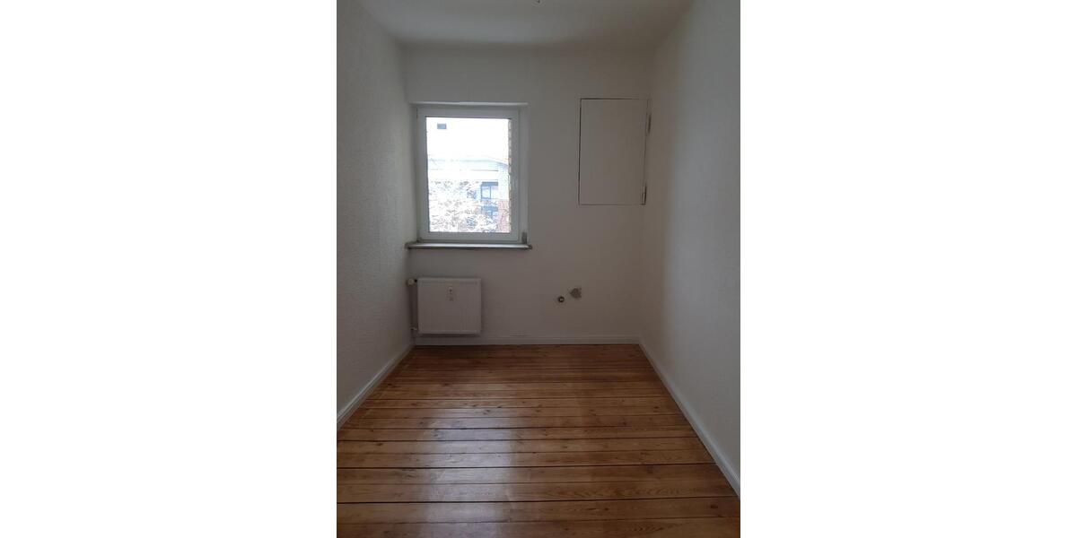 Dachgeschoßwohnung Flensburg Altstadt - 3 Zimmer, 66 m&sup2;, 670&euro; | Angebot:25075290