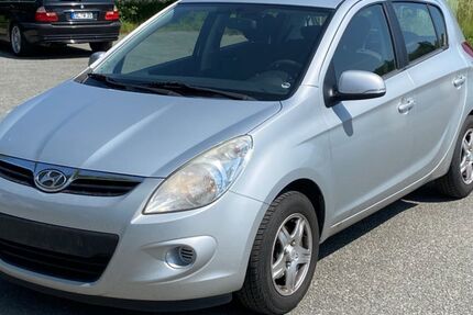 Hyundai i20 220.000 km 2.450 &euro; Bilschau 24988