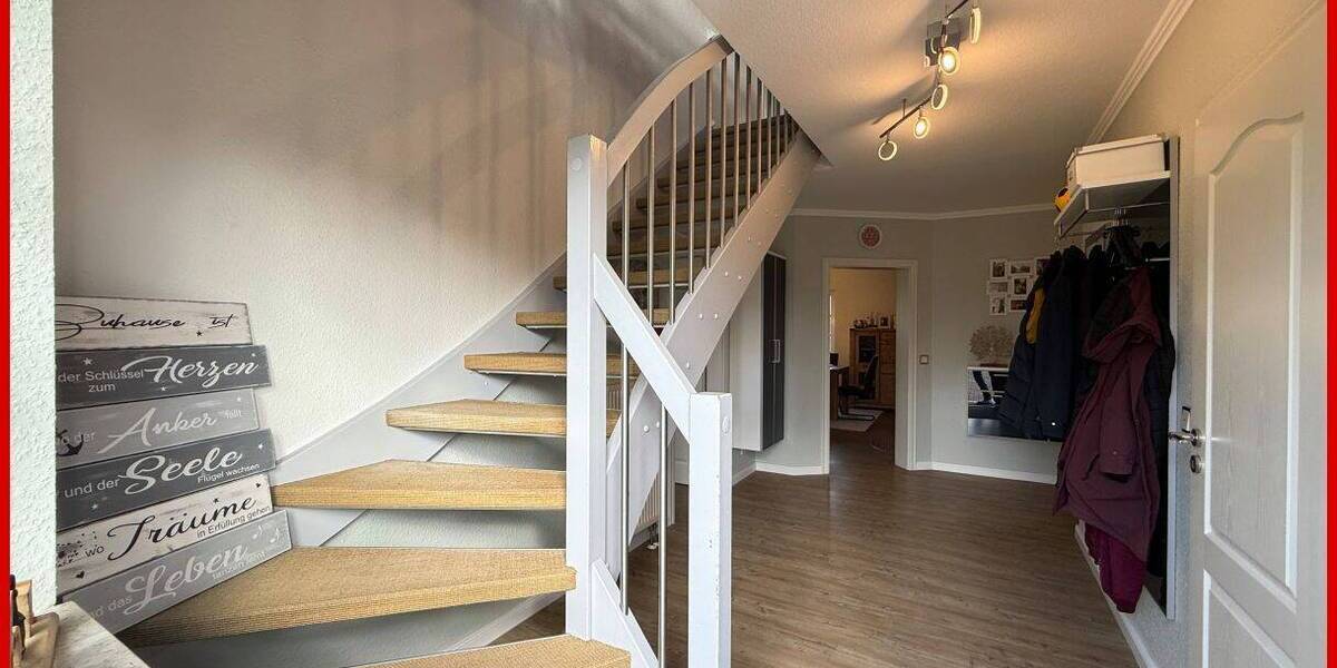 Einfamilienhaus Jübek - 8 Zimmer, 219 m&sup2;, 440.000&euro; | Angebot:26346404