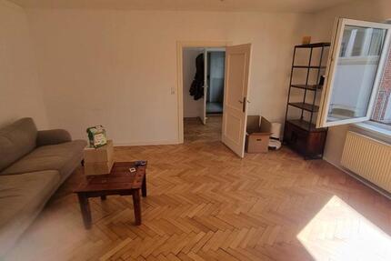 Wohnung Flensburg - 3 Zimmer, 72 m&sup2;, 720&euro; | Angebot:26650205