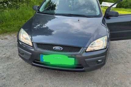 Ford Focus 299.500 km 2.390 &euro; Stolk 24890