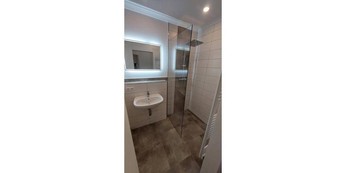 Etagenwohnung Flensburg Altstadt - 2 Zimmer, 70 m&sup2;, 700&euro; | Angebot:26441887