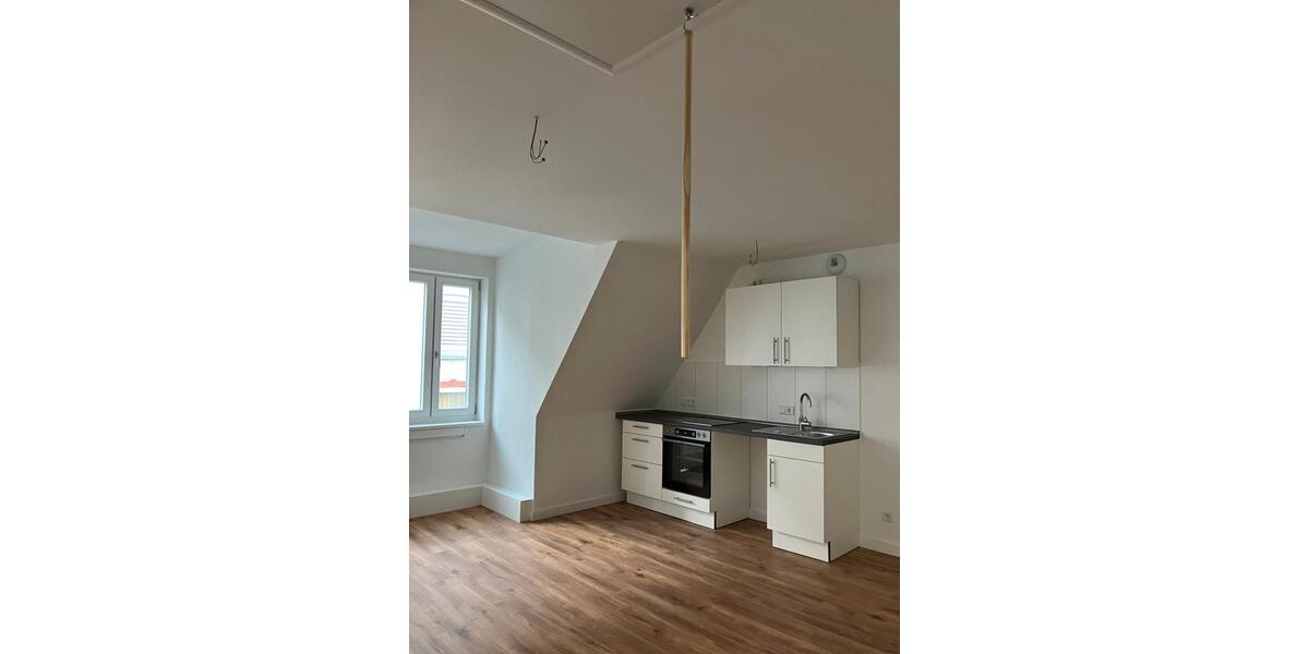 Dachgeschoßwohnung Flensburg Altstadt - 2 Zimmer, 66 m&sup2;, 822&euro; | Angebot:24875927