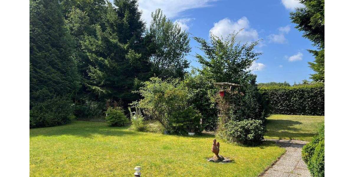 Bungalow Flensburg Friesischer Berg - 4 Zimmer, 136 m&sup2;, 335.000&euro; | Angebot:25835175