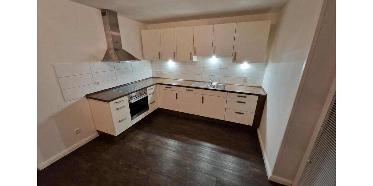 Erdgeschoßwohnung Ladelund - 3.5 Zimmer, 74 m&sup2;, 950&euro; | Angebot:25964776