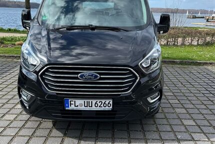 Ford Tourneo Custom 61.000 km 29.900 &euro; Flensburg 24943