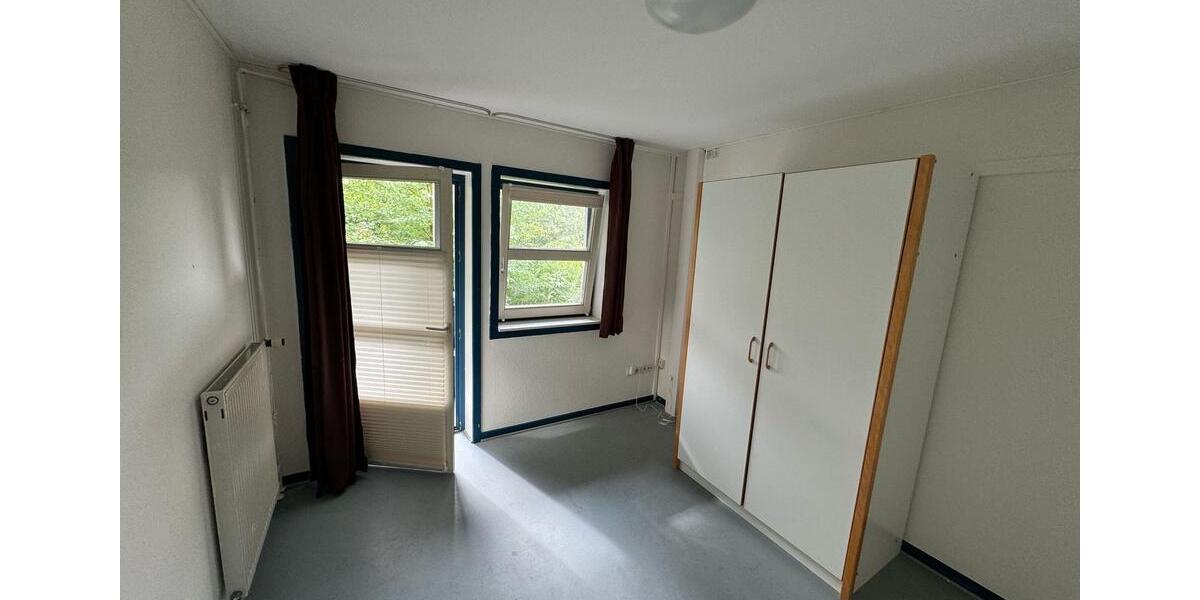 Etagenwohnung Flensburg Altstadt - 1 Zimmer, 20 m&sup2;, 260&euro; | Angebot:26491583