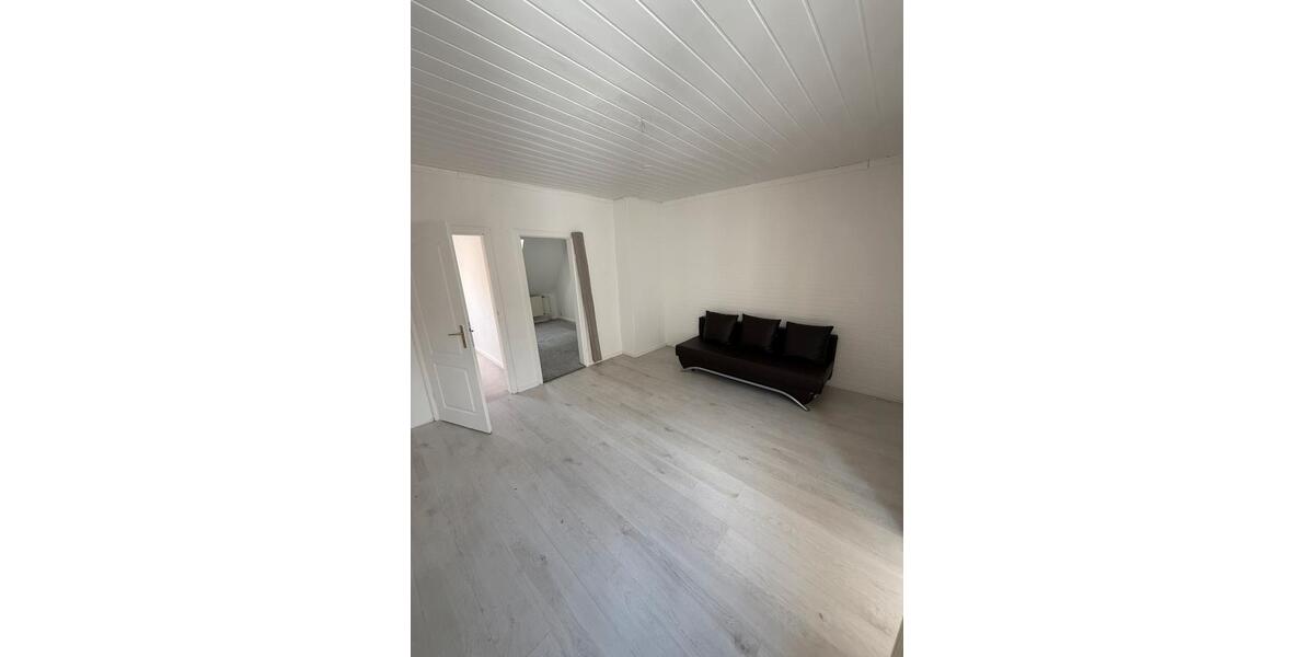 Dachgeschoßwohnung Flensburg Altstadt - 2 Zimmer, 50 m&sup2;, 465&euro; | Angebot:26567657