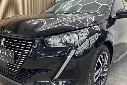 Peugeot 208 52.000 km 16.450 &euro; Flensburg 24941