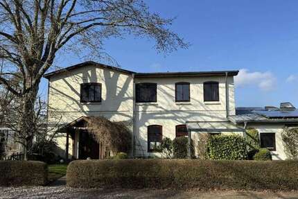 Haus Niesgrau - 11 Zimmer, 338 m&sup2;, 695.000&euro; | Angebot:26274707