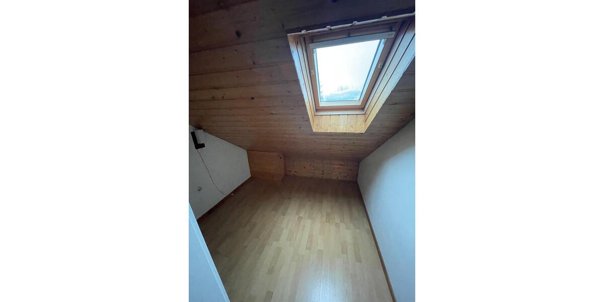 Reihenhaus Flensburg Fruerlund - 5 Zimmer, 110 m&sup2;, 220.000&euro; | Angebot:24829385