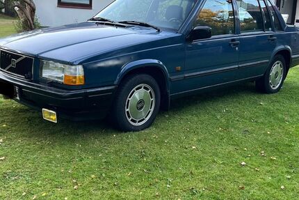 Volvo 740 388.298 km 3.900 &euro; Bergisch-Gladbach 51429