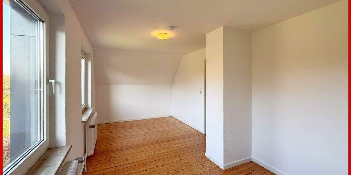 Einfamilienhaus Böklund - 4 Zimmer, 102 m&sup2;, 250.000&euro; | Angebot:25705500