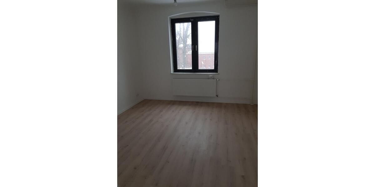 Mehrfamilienhaus, Wohnhaus Flensburg - 7 Zimmer, 360 m&sup2;, 3.240&euro; | Angebot:24836609