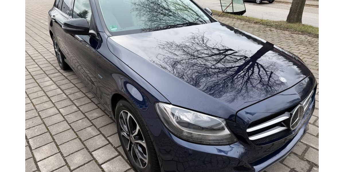 Mercedes-Benz C 350 145.500 km 16.900 &euro; Harrislee 24955