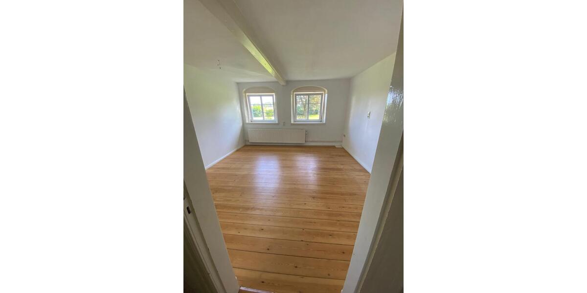 Erdgeschoßwohnung Glücksburg (Ostsee) - 4 Zimmer, 104 m&sup2;, 1.150&euro; | Angebot:26006562