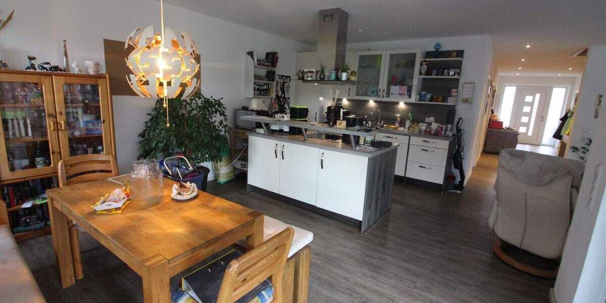 Einfamilienhaus Schafflund - 4 Zimmer, 123 m&sup2;, 398.000&euro; | Angebot:25745868
