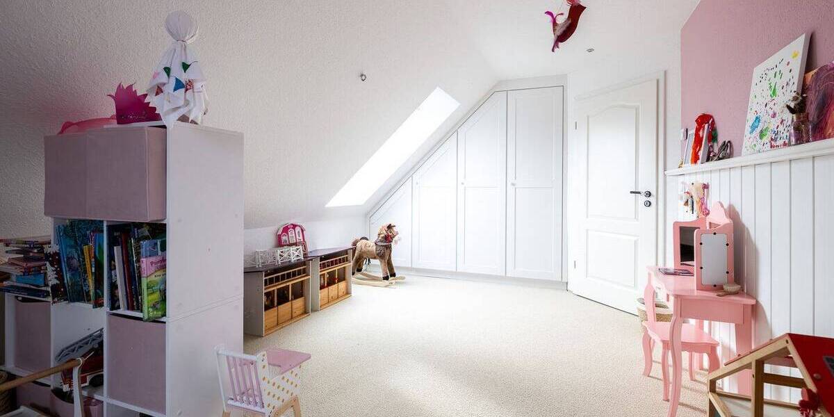 Einfamilienhaus Achtrup - 7 Zimmer, 184 m&sup2;, 449.900&euro; | Angebot:25929510