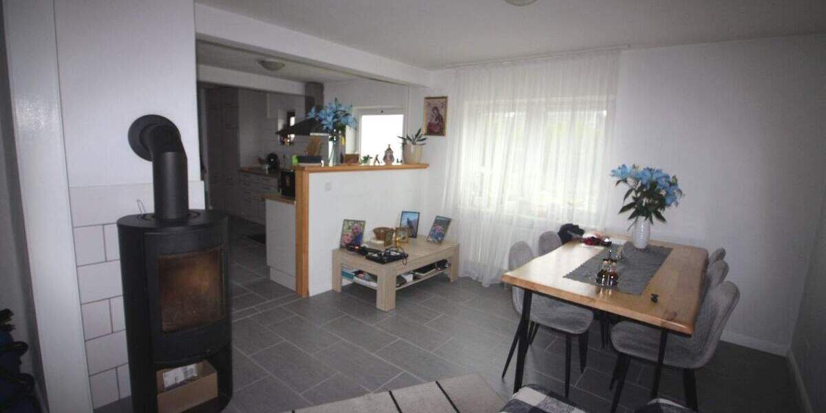 Mehrfamilienhaus, Wohnhaus Schafflund - 6 Zimmer, 177 m&sup2;, 405.000&euro; | Angebot:25706541