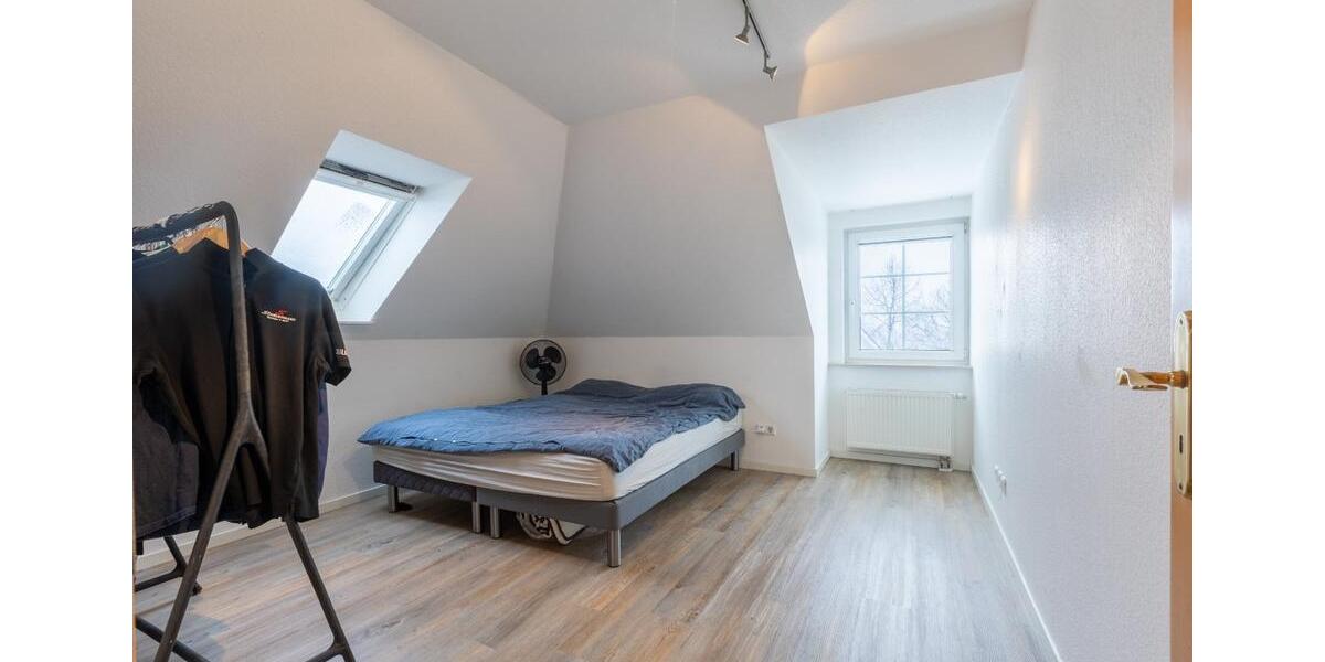 Einfamilienhaus Harrislee - 9 Zimmer, 222 m&sup2;, 749.000&euro; | Angebot:25179370