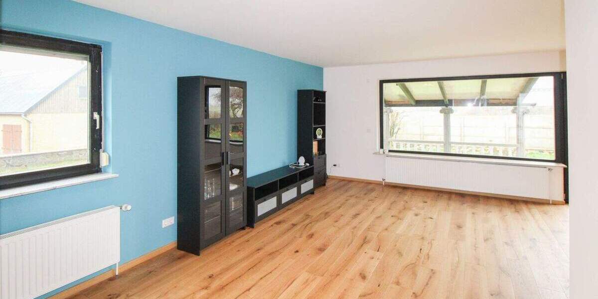 Einfamilienhaus Stolk - 6 Zimmer, 183 m&sup2;, 419.000&euro; | Angebot:25775492