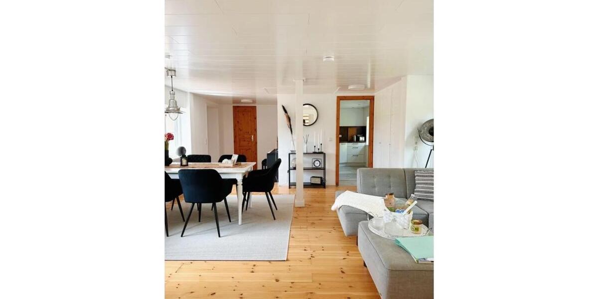 Einfamilienhaus Gelting - 7 Zimmer, 150 m&sup2;, 2.190&euro; | Angebot:24598215