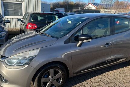 Renault Clio 124.372 km 6.499 &euro; Handewitt OT Weding 24976