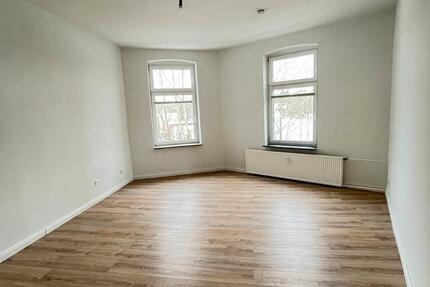 Wohnung Flensburg Falkenberg - 3 Zimmer, 75 m&sup2;, 599&euro; | Angebot:25053111